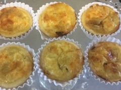 Quiche de cebola caramelizada